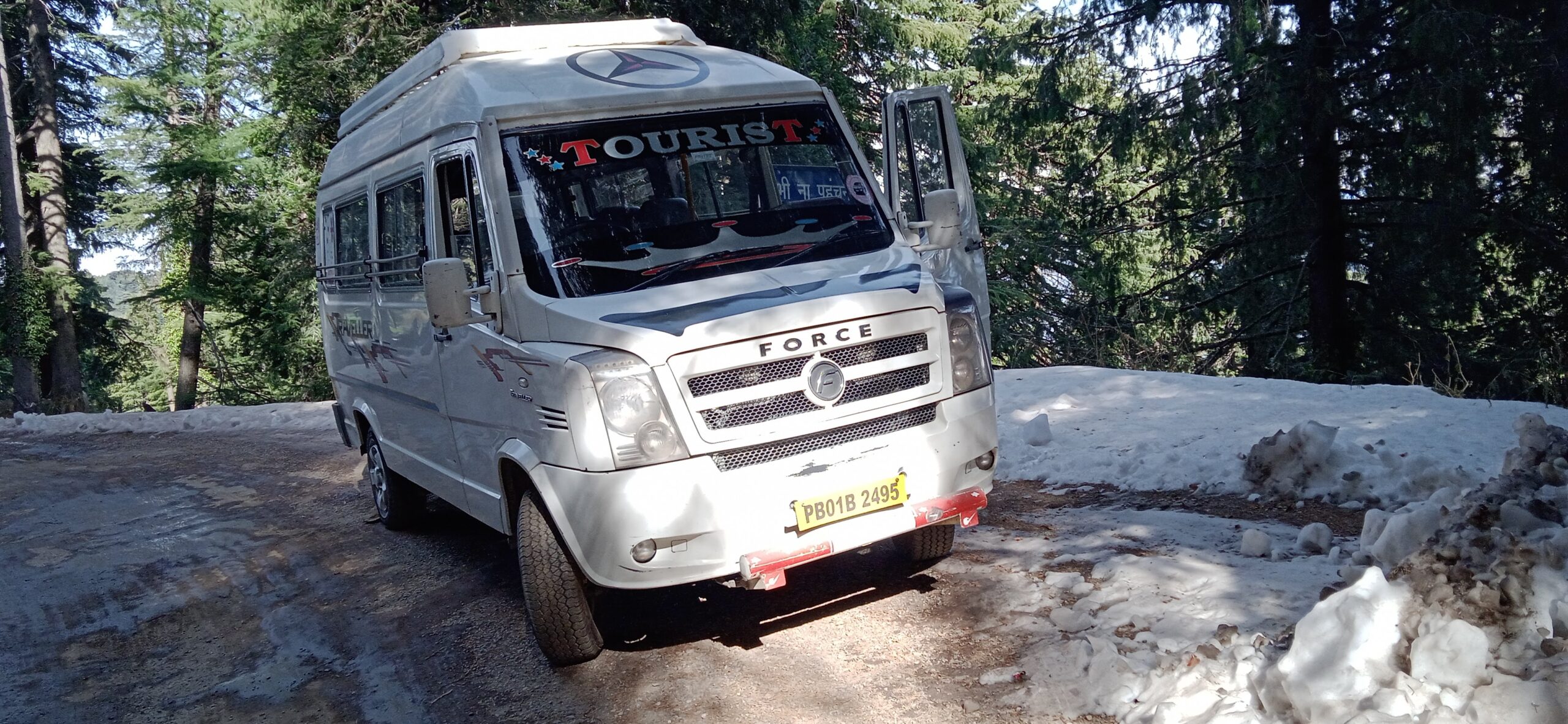 tempo traveller rental in amritsar punjab